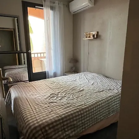 Apartment With Pool And Sea View Saint-Cyprien (Pyrenees-Orientales)